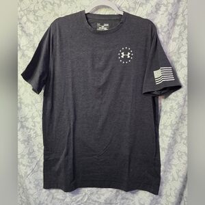 Under Armour Men's Dark Gray Heather Tee Medium American Flag Freedom